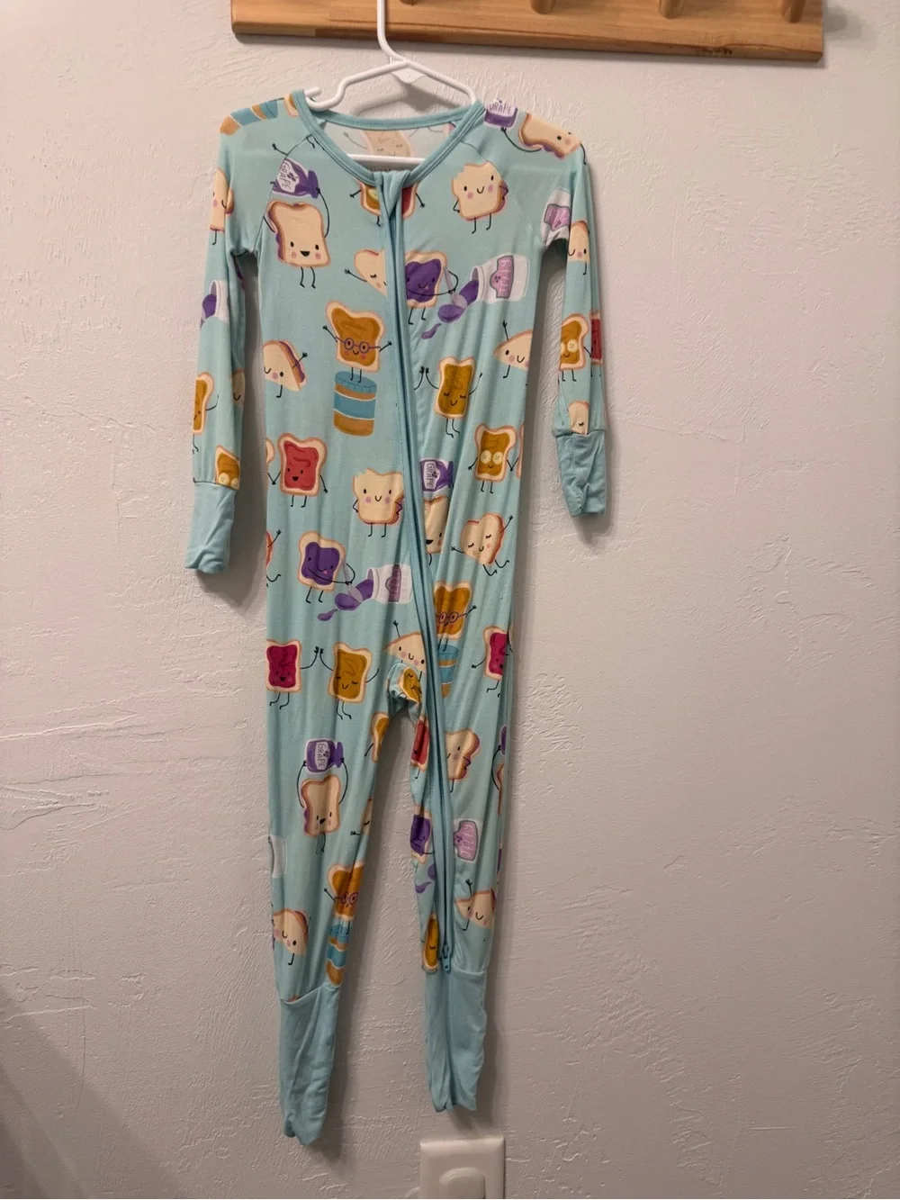 Little Sleepies Peanut Butter & Jelly Mint 2T Bamboo Zippy Pajama Toddled 2T